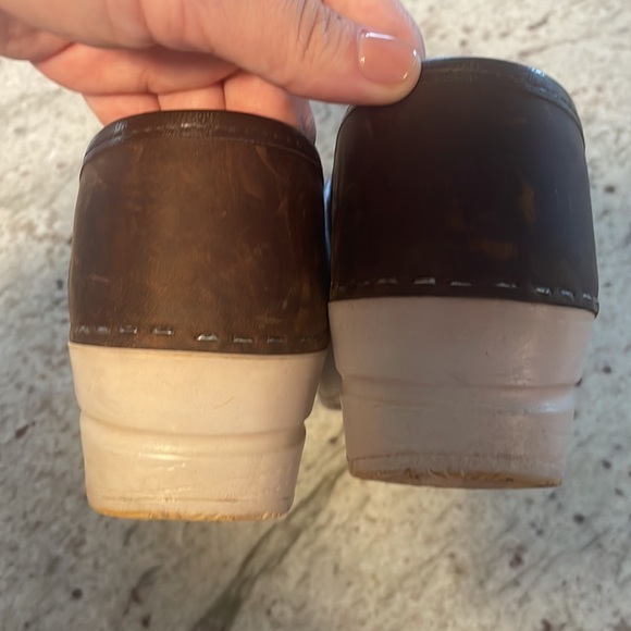Dansko Professional Nubuck Leather Size 7 Clog Anthropologie Free People - Picture 5 of 6